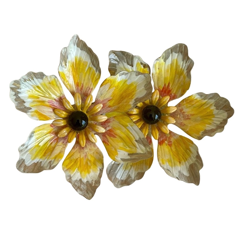 Vintage Rare Hand Painted Metal Double Flower Brooch Pin - Picture 1 of 8